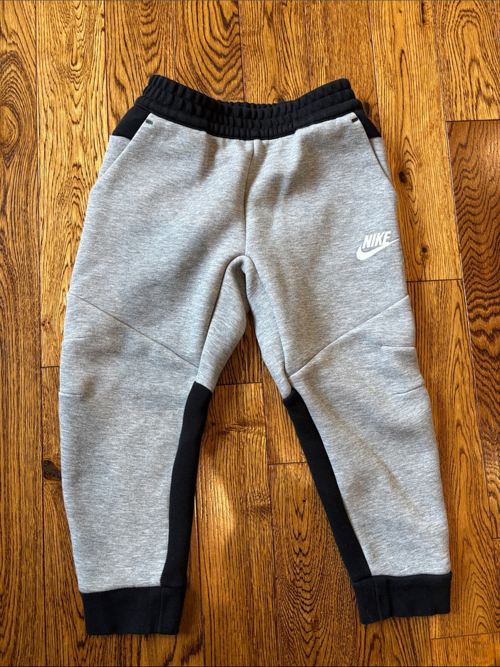 Nike Tech Kids' Gray and Black Jogger Pants Size 6